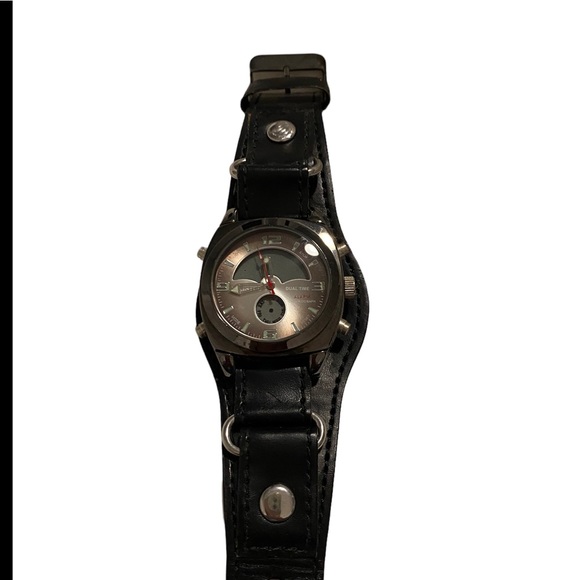Unlisted Mens watch - Picture 1 of 2